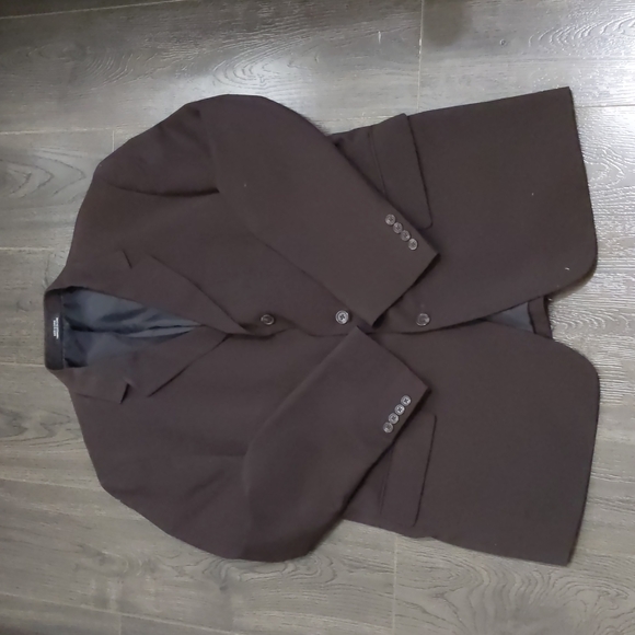 2/$50 - 2XL Dark Brown Men's Formal Suit - Picture 2 of 9